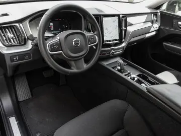 XC60 Momentum Pro 2WD B4 Diesel EU6d AHK Digital