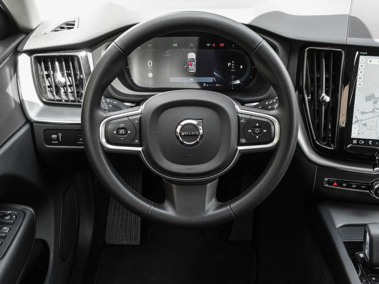 XC60 Momentum Pro 2WD B4 Diesel EU6d AHK Digital