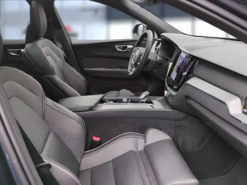 XC 60 Ultimate Dark AWD