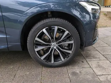 XC 60 Ultimate Dark AWD
