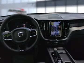 XC 60 R Design 2WD