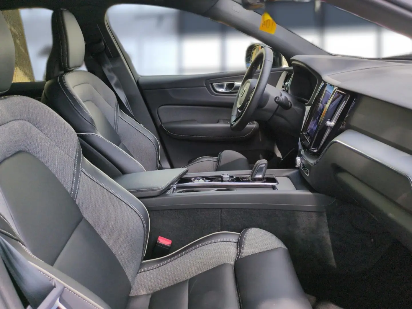 XC 60 R Design 2WD