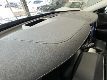 XC60 T8 Ultimate Dark Recharge AWD 21'' 360° HUD