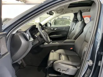 XC60 T8 Ultimate Dark Recharge AWD 21'' 360° HUD
