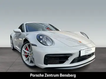 911 Carrera 4 GTS