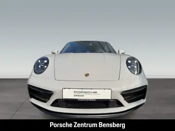 911 Carrera 4 GTS