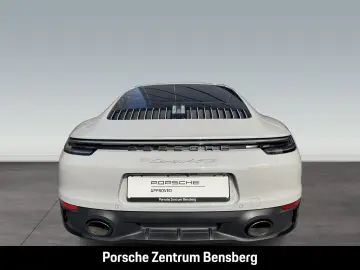 911 Carrera 4 GTS