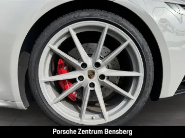 911 Carrera 4 GTS