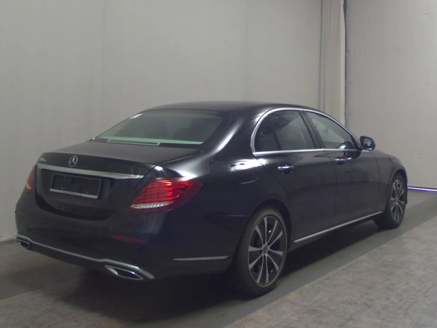 E 300 de Exclusive Navi LED Widescreen Burm. GSD