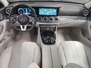 E 300 de Exclusive Navi LED Widescreen Burm. GSD