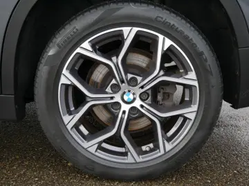 X1 s20d DrivAss+ACC HUD PanoD.Sitzh.Lordose 18