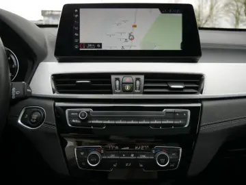 X1 s20d DrivAss+ACC HUD PanoD.Sitzh.Lordose 18