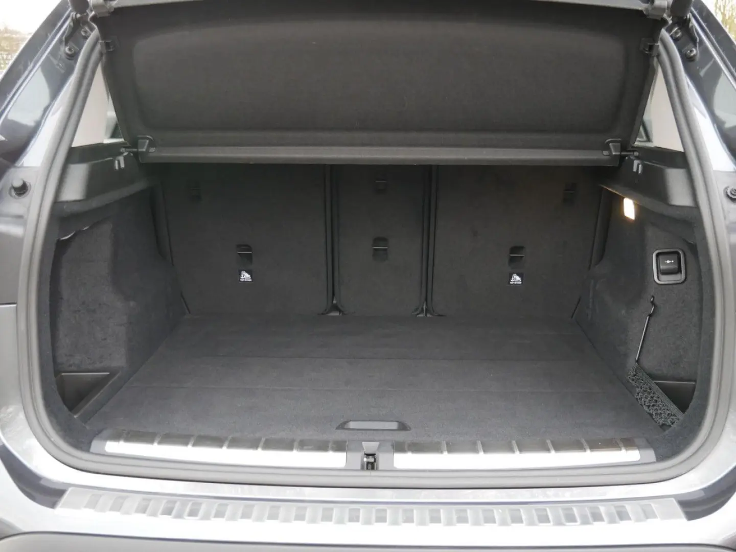X1 s20d DrivAss+ACC HUD PanoD.Sitzh.Lordose 18