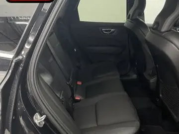 XC60 B4 VOLL-LED+KAMERA+KEYLESS+CARPLAY+