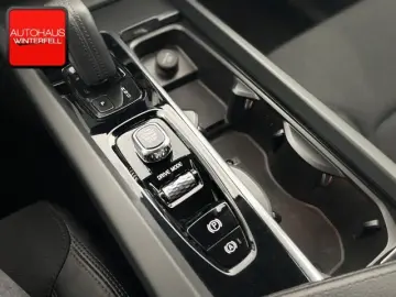 XC60 B4 VOLL-LED+KAMERA+KEYLESS+CARPLAY+