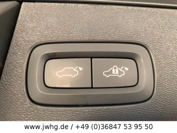 XC60 Core LED Navi 19