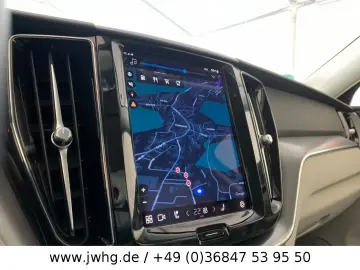 XC60 Core LED Navi 19