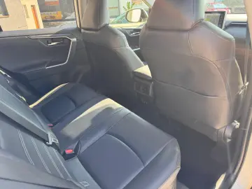 Toyota RAV4 2.5 4x4 Hybrid