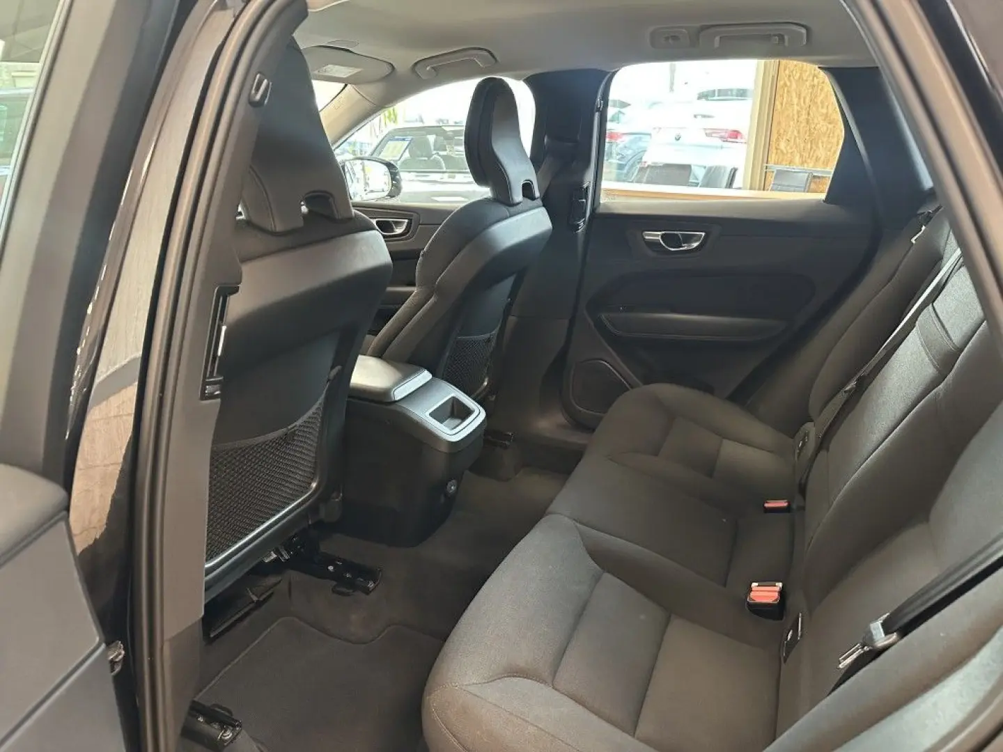 XC60 Momentum*ACC*AHK*CarPlay*Ambiente*DAB*PDC