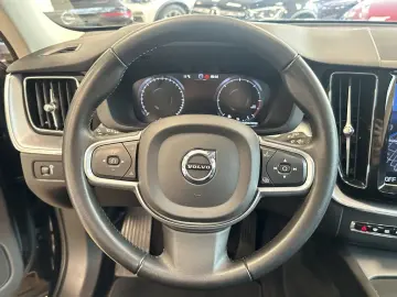 XC60 Momentum*ACC*AHK*CarPlay*Ambiente*DAB*PDC