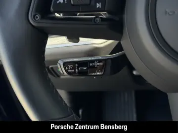 Cayenne E-Hybrid AHK Pano HUD Matrix SurroundVie