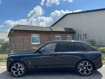 New Rolls Royce Cullinan Series II BLACK BADGE