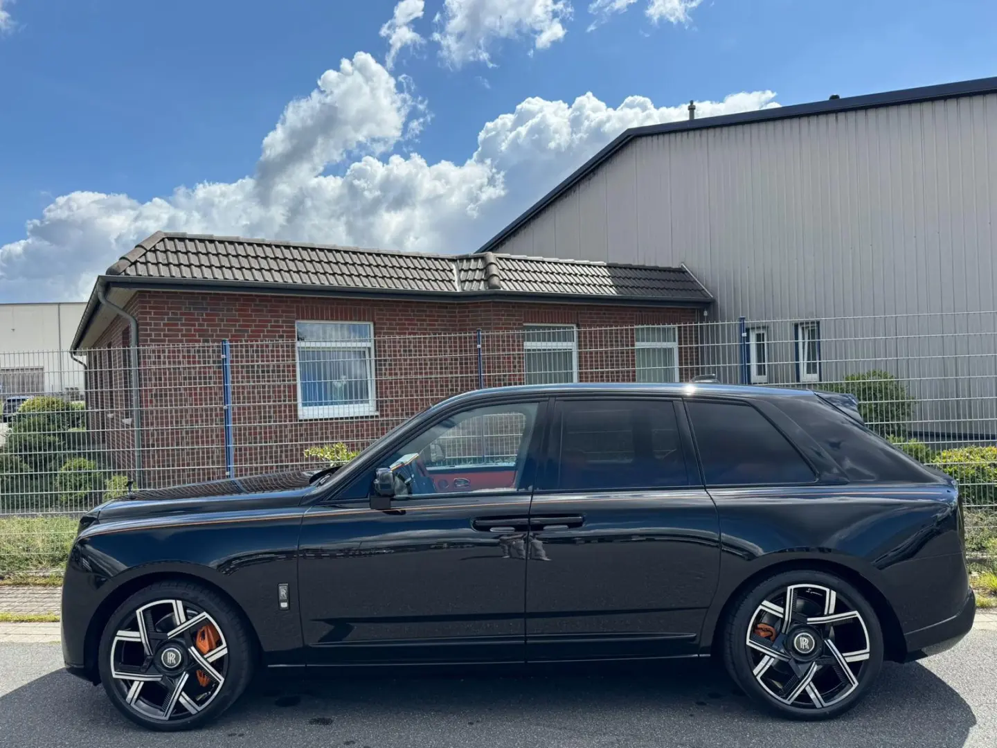 New Rolls Royce Cullinan Series II BLACK BADGE