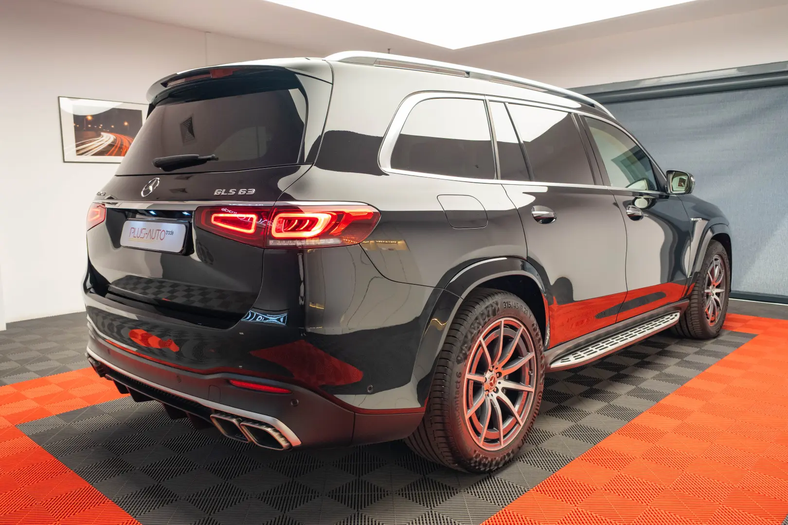 Mercedes Benz GLS 63 AMG 4Matic