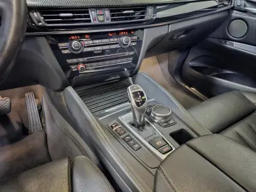 X6 xDrive 30d M-Pack - GPS - Pano - Topstaat!