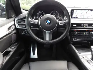 X6 xDrive30d M-Sport / AHK / Standhzg. Head-Up