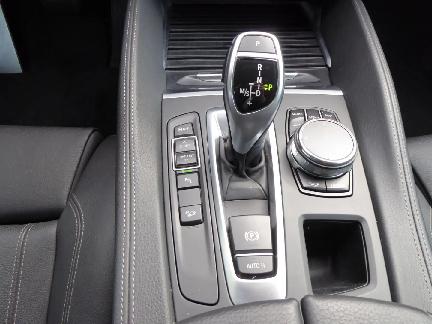 X6 xDrive30d M-Sport / AHK / Standhzg. Head-Up