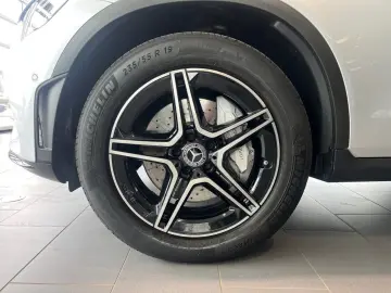 GLC Coupe 300d 4Matic  AMG Advanced,RFK,MBUX,19