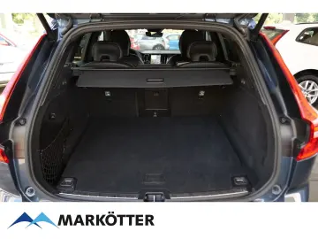 XC60 T8 Recharge AWD Plus Dark STHZ/PANO/360CAM