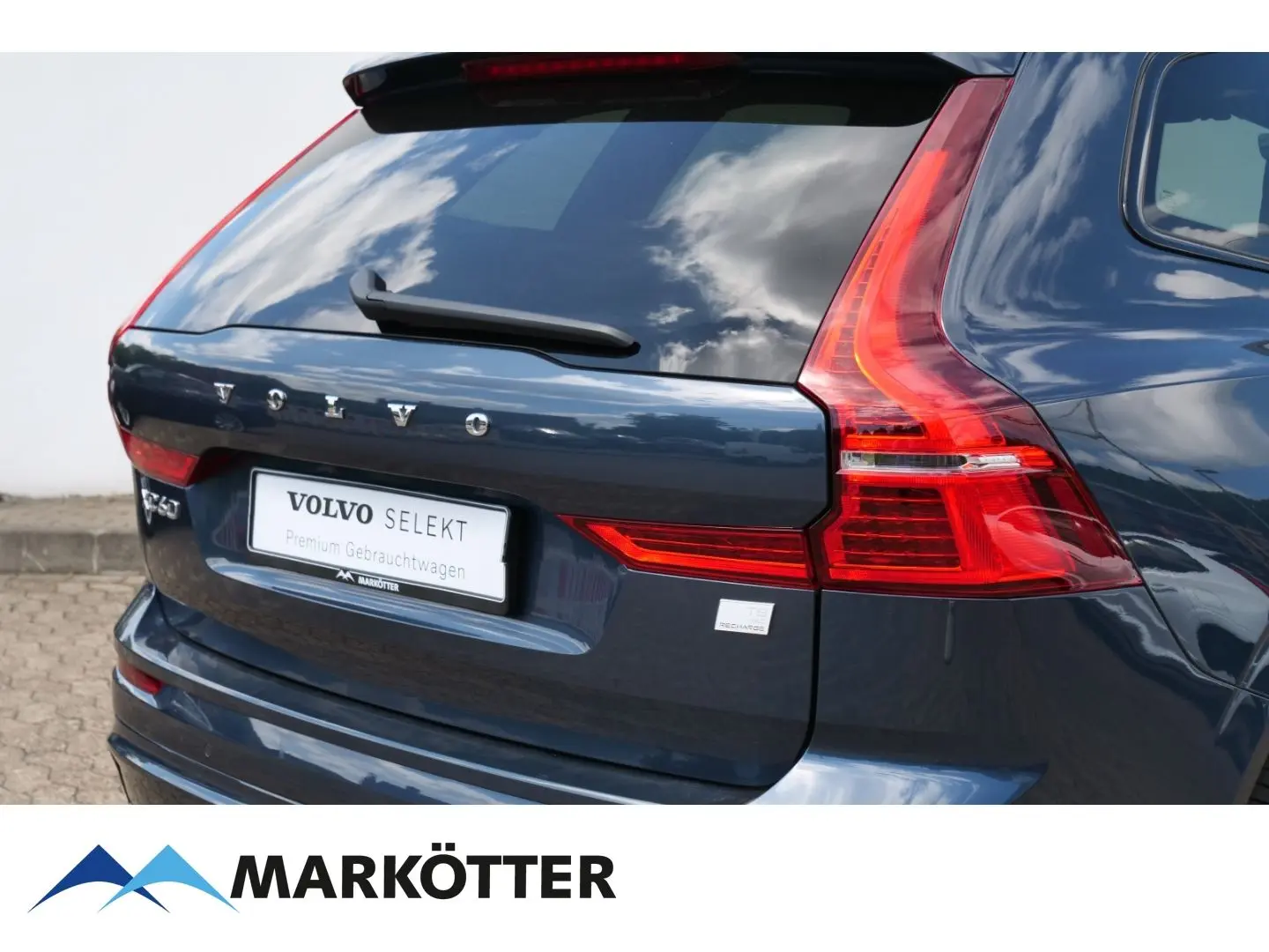 XC60 T8 Recharge AWD Plus Dark STHZ/PANO/360CAM