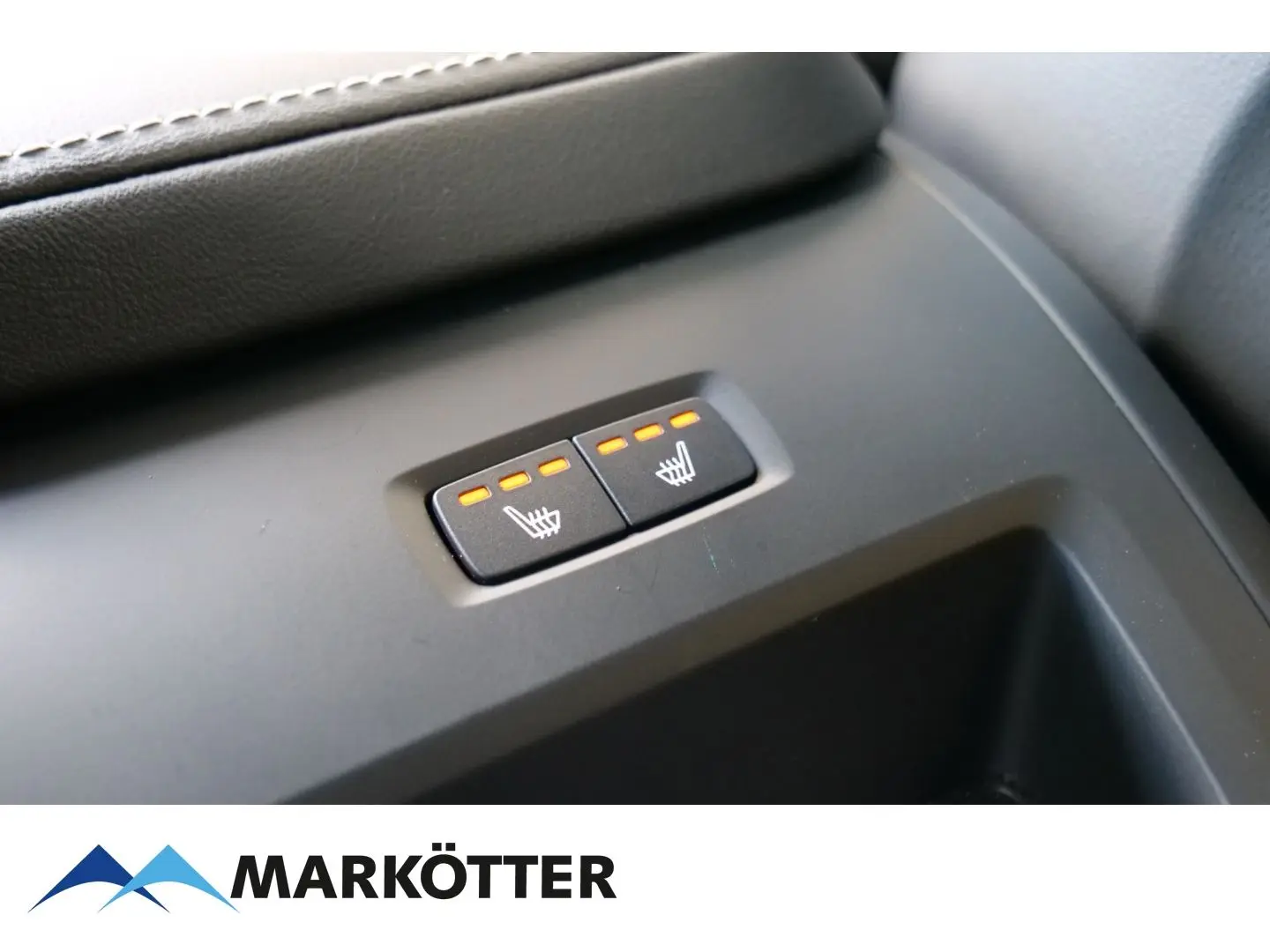 XC60 T8 Recharge AWD Plus Dark STHZ/PANO/360CAM