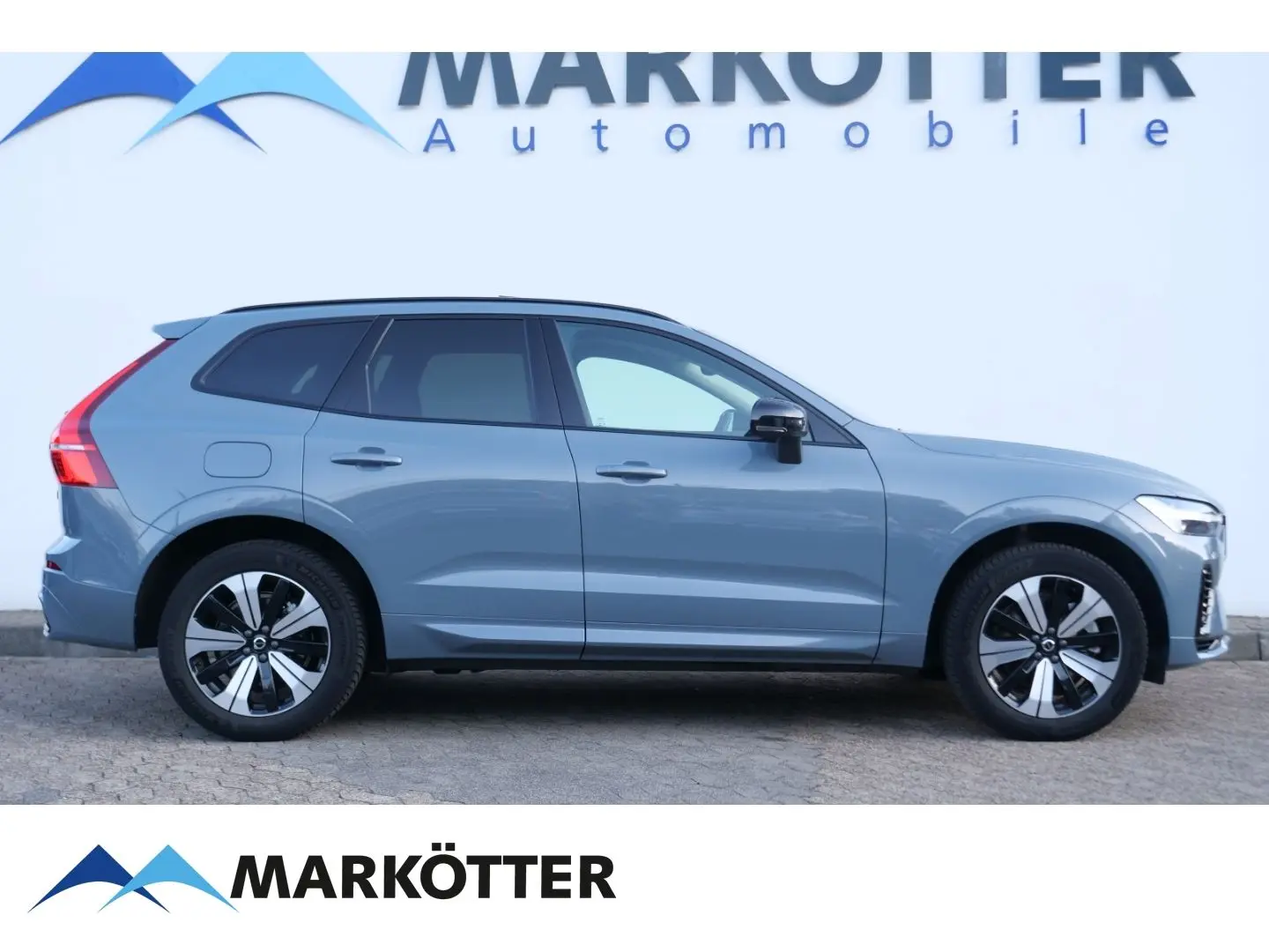 XC60 T8 Recharge AWD R-Design STHZ/CAM/ACC/BLIS