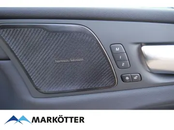 XC60 T8 Recharge AWD R-Design STHZ/CAM/ACC/BLIS