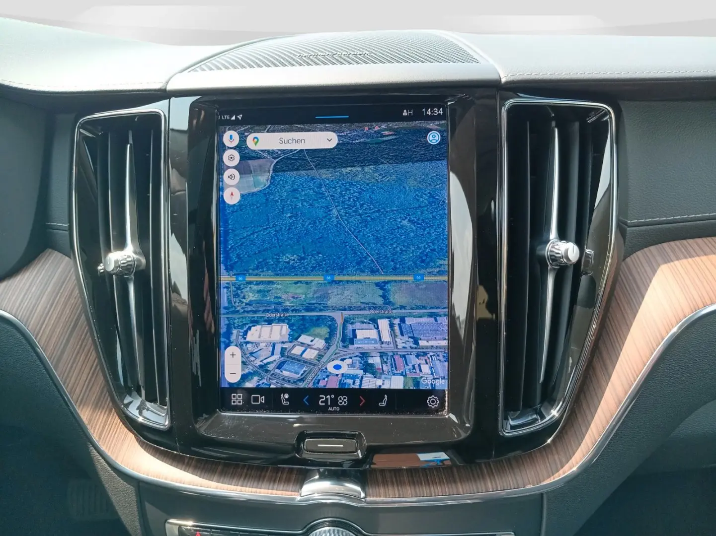 XC60 T8 AWD Ultimate Dark  360°/AHK/Massagesitze