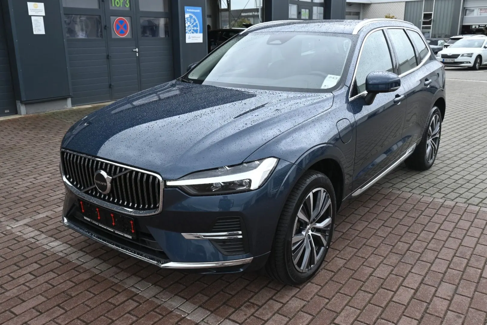 XC60 T8 Inscription PHEV AWD*H&K*STHZG*PANO*