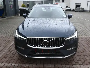 XC60 T8 Inscription PHEV AWD*H&K*STHZG*PANO*