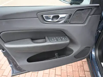 XC60 T8 Inscription PHEV AWD*H&K*STHZG*PANO*