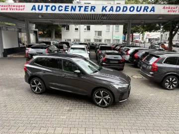 XC60 T8 Plus Dark AHK 360° H&K PANO 21