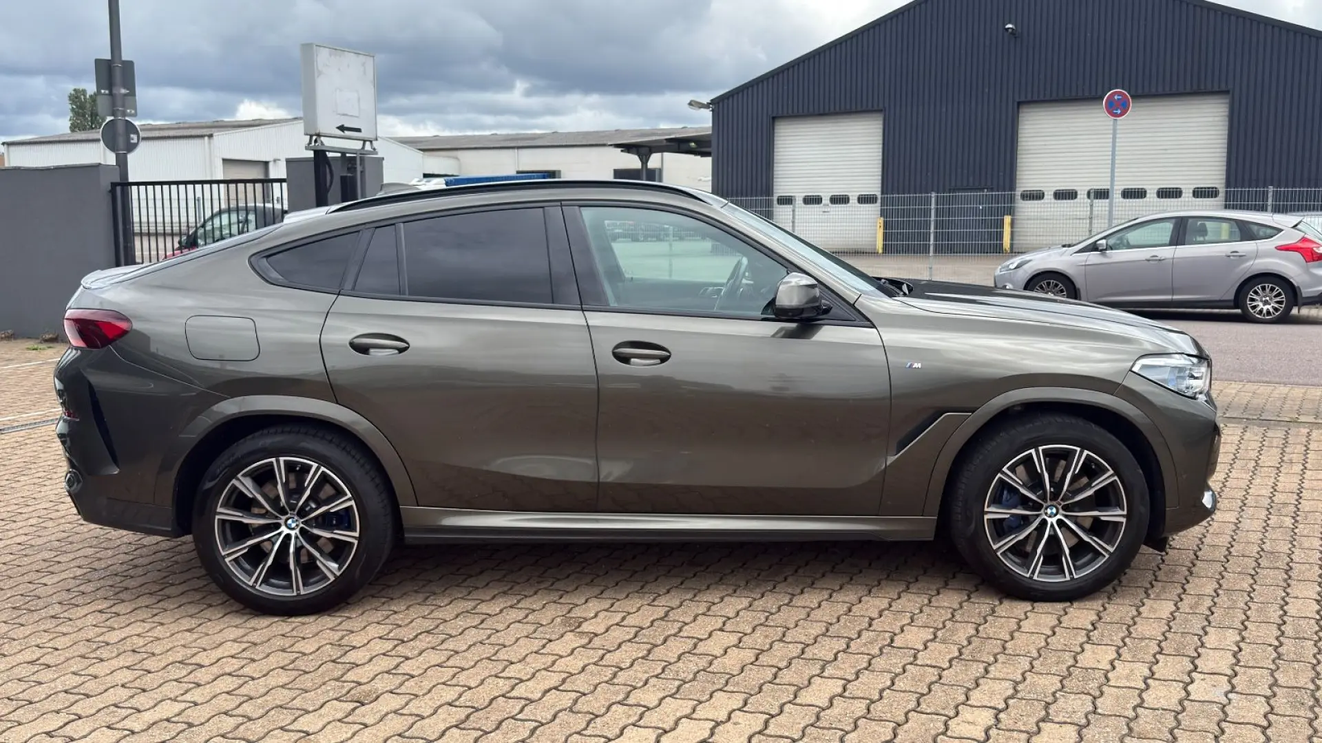 X6 xDrive 30d*M-SPORTPAKET*LASER*AHK*HUD*360°*
