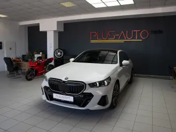 BMW 520I