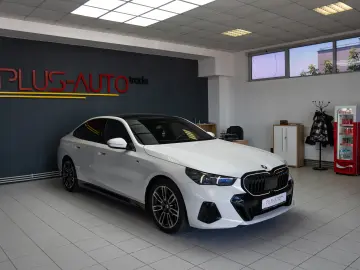 BMW 520I