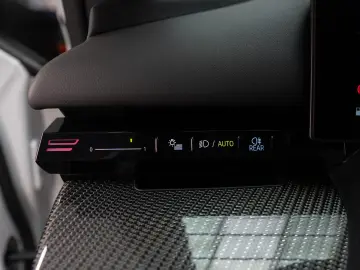 BMW 520I