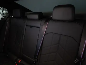 BMW 520I