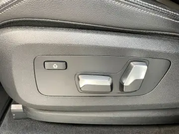 X5 xDrive 25d/ Live Cockpit/ACC/