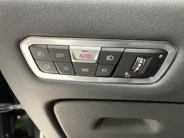 X5 xDrive 25d/ Live Cockpit/ACC/