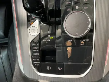 X5 xDrive 25d/ Live Cockpit/ACC/